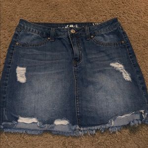 Denim skirt. Lightly worn